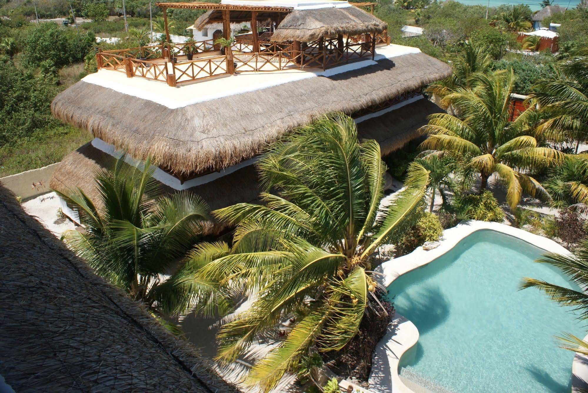 Ensueno Holbox & Beach Club Aparthotel Exterior photo